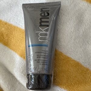 Mary Kay Men Cooling After-Shave Gel in Silver and Black